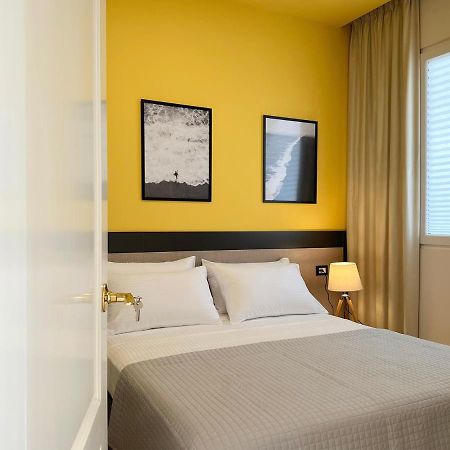 13 Eur For Monthly Stay - Home By The Sea - Hbs Golem  Exterior photo