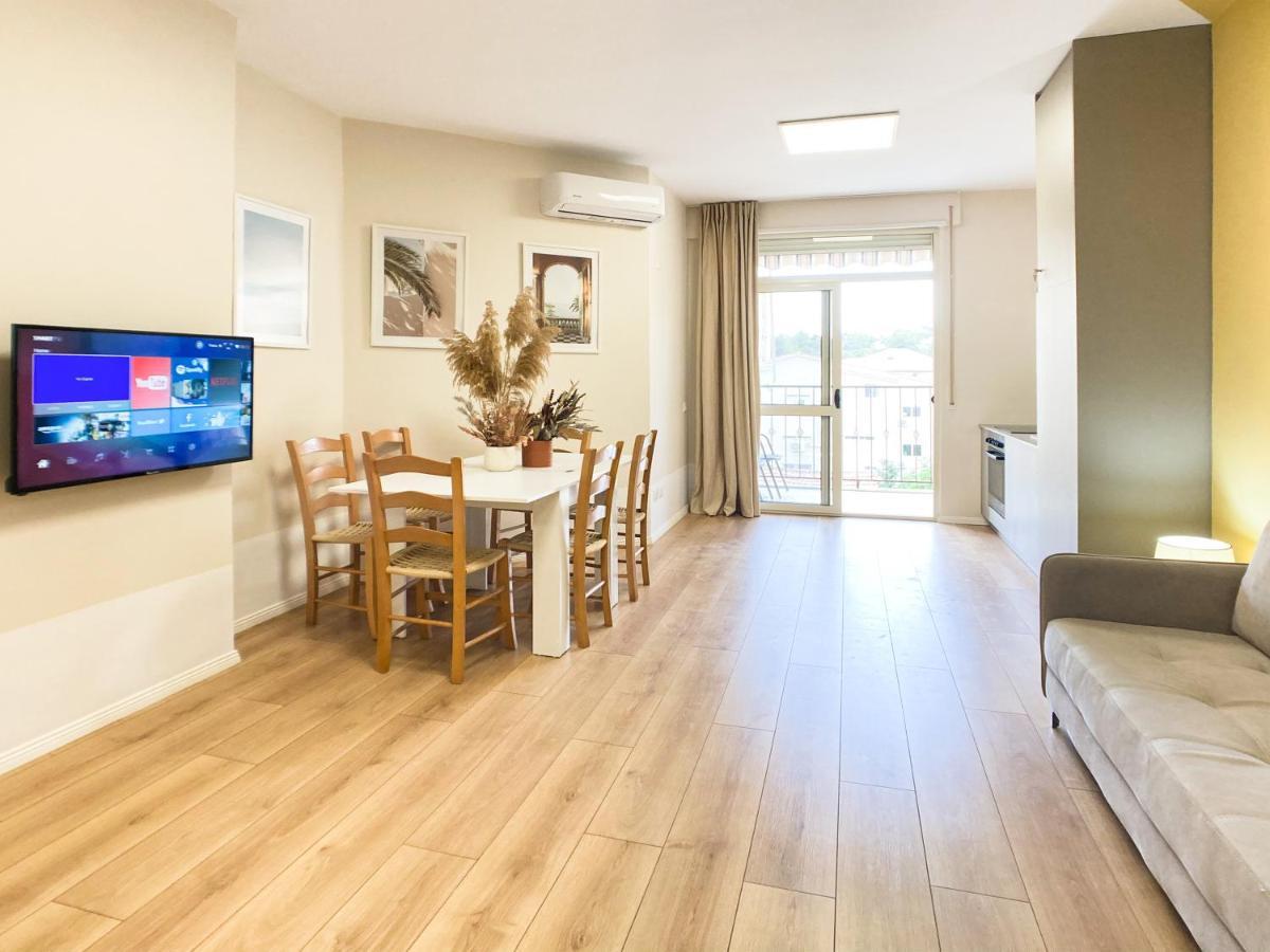 13 Eur For Monthly Stay - Home By The Sea - Hbs Golem  Exterior photo