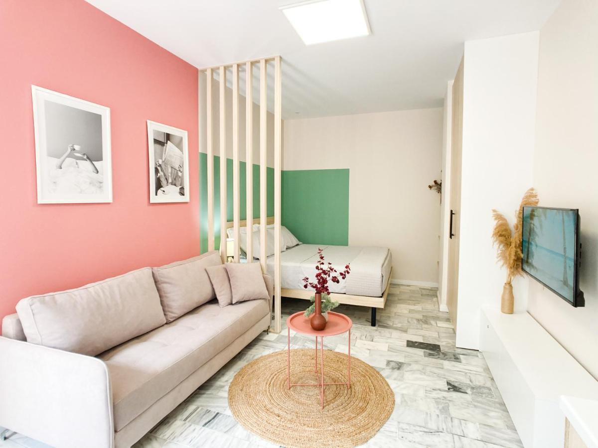 13 Eur For Monthly Stay - Home By The Sea - Hbs Golem  Exterior photo